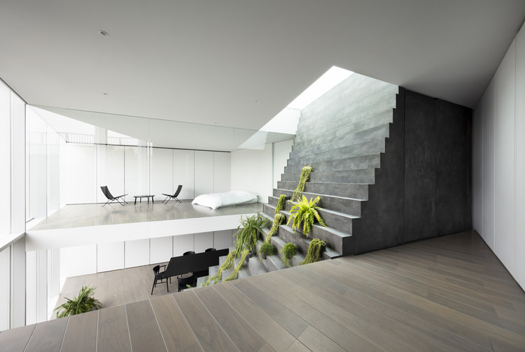 04_Biophilic_Stairway